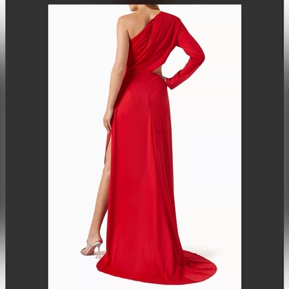 Yaura Salewa Red Dress One-Shoulder Maxi Gownin Viscose — image 4 of 8